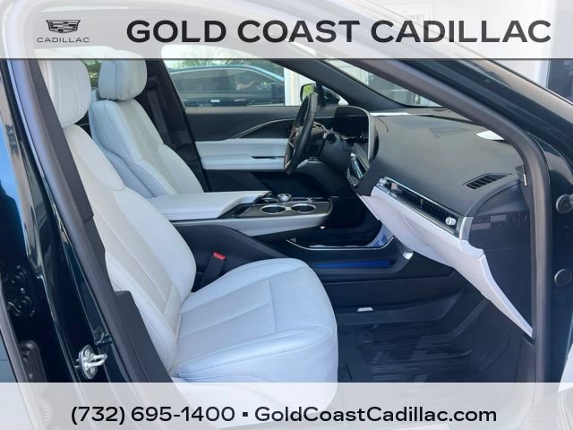 Certified 2024 Cadillac Lyriq Luxury w/ LPO, Floor Liner Package AWD/4WD image 7