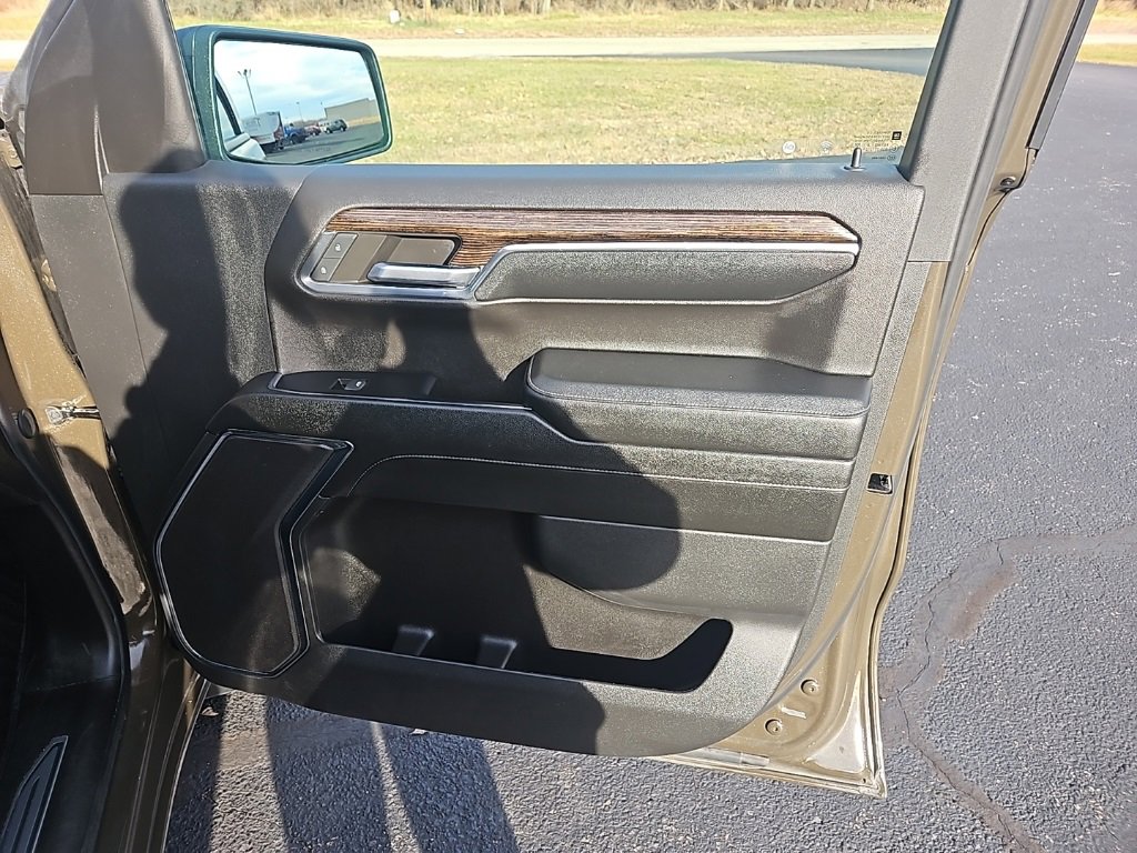 Used 2024 GMC Sierra 1500 Elevation image 34