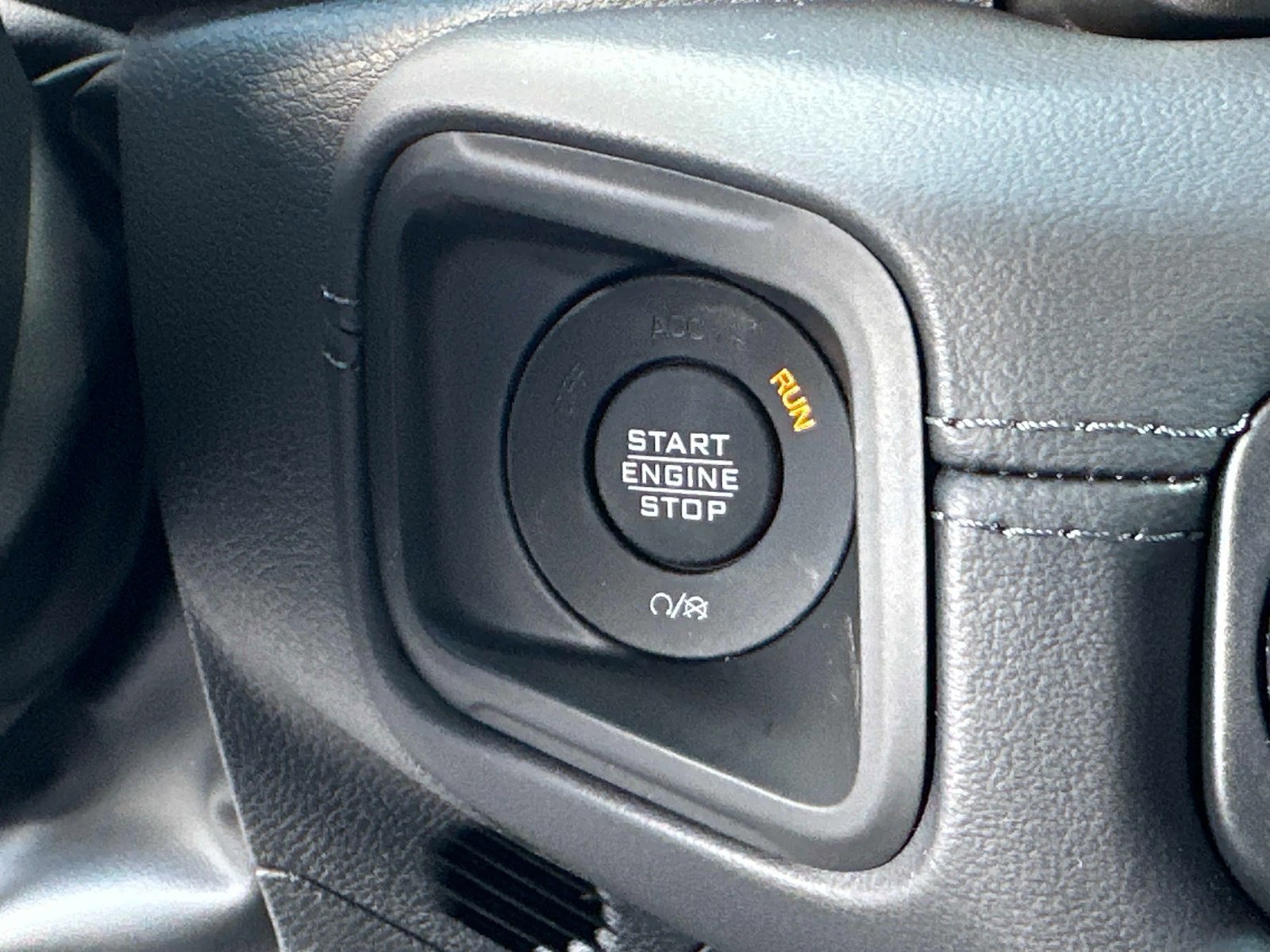 New 2026 Jeep Gladiator Rubicon w/ Safety Group image 28