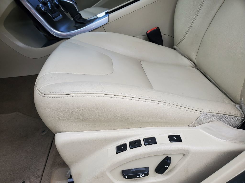 Used 2015 Volvo V60 T5 Premier FWD image 15