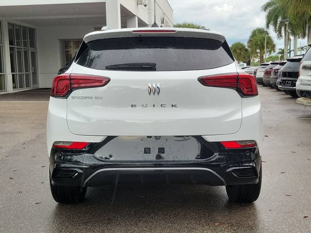Certified 2025 Buick Encore GX Sport Touring w/ Advanced Technology Package FWD image 4