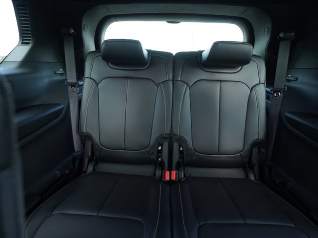 New 2026 Jeep Grand Cherokee L Limited w/ Limited Altitude Package AWD/4WD image 26