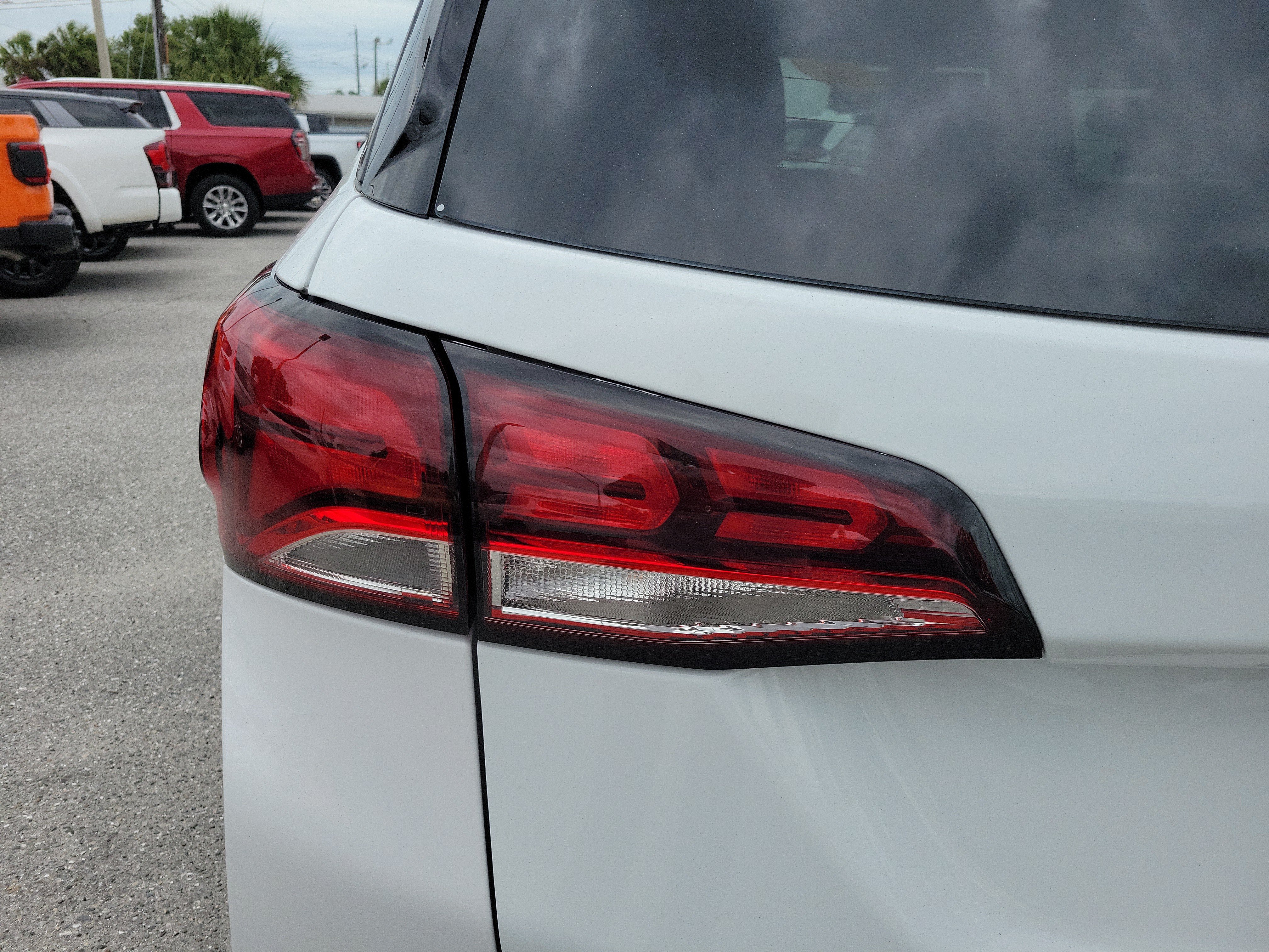 Certified 2023 Chevrolet Equinox LT FWD image 10