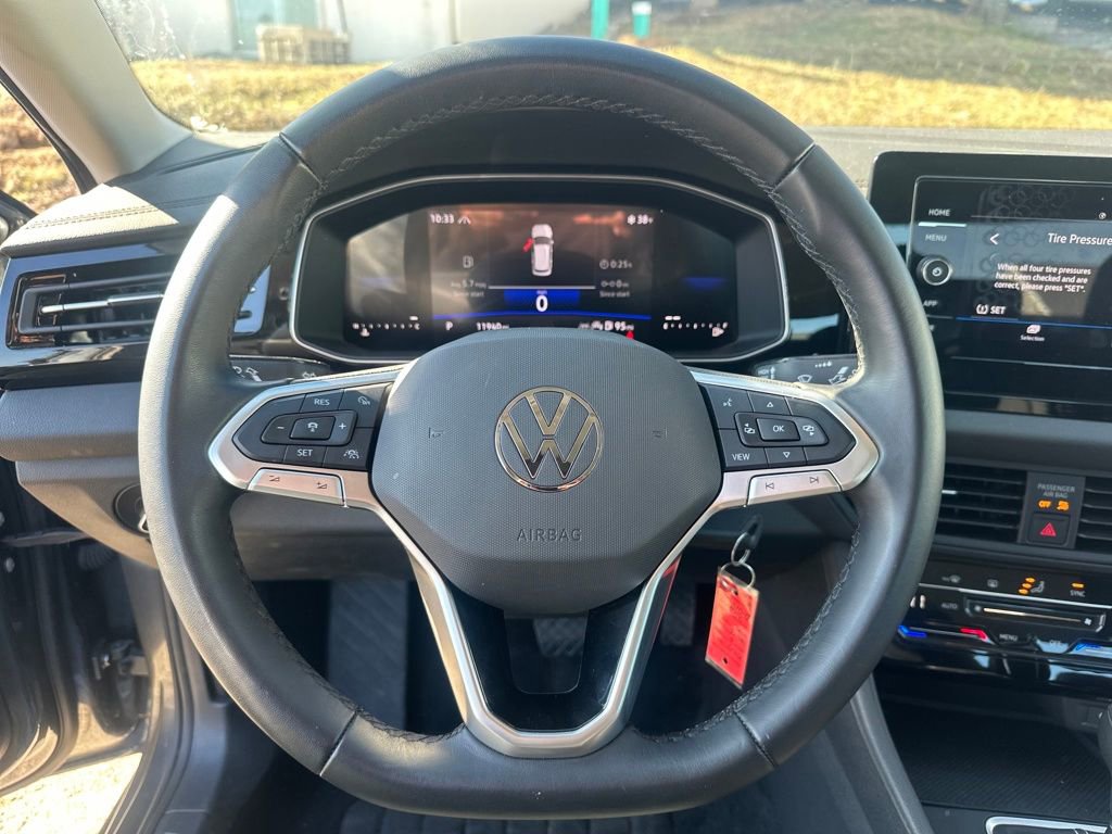 Used 2025 Volkswagen Jetta S image 14