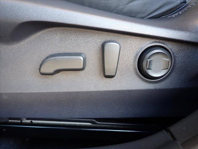 Certified 2025 Subaru Outback Premium AWD/4WD image 13