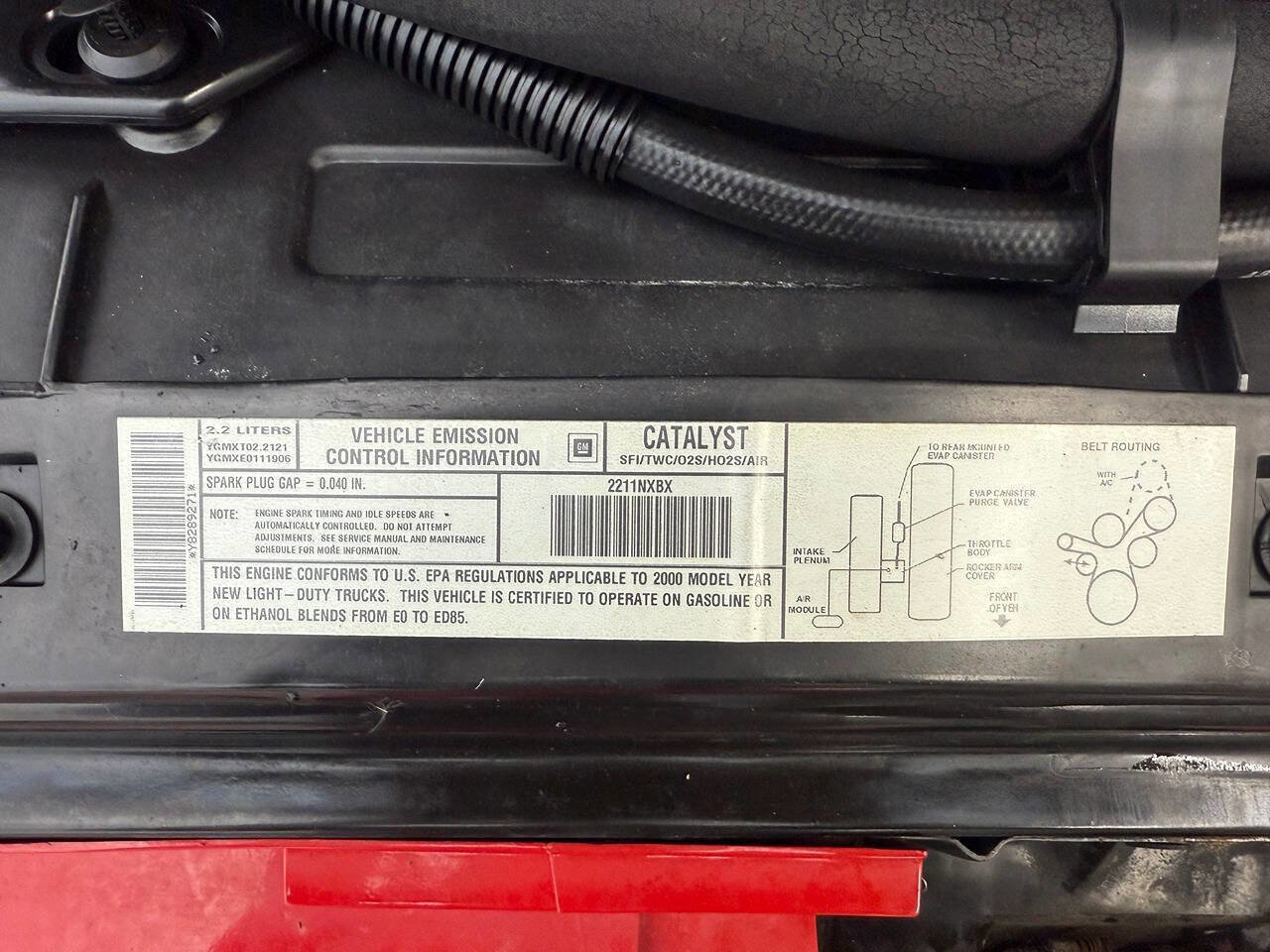 Used 2000 GMC Sonoma SLS w/ SLS Super Spec Pkg 2 image 36