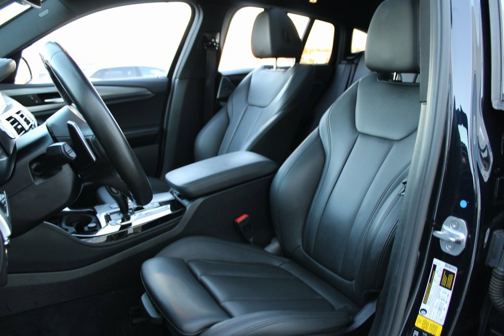 Used 2020 BMW X4 M40i w/ Driving Assistance Package image 8