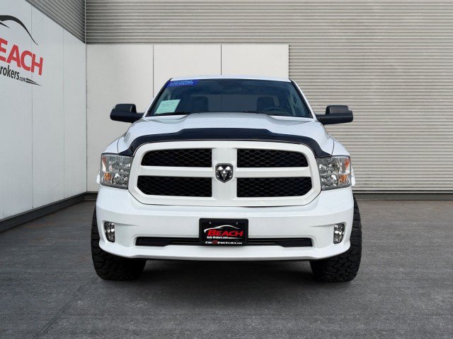 Used 2017 RAM 1500 Express w/ Express Value Package AWD/4WD image 3