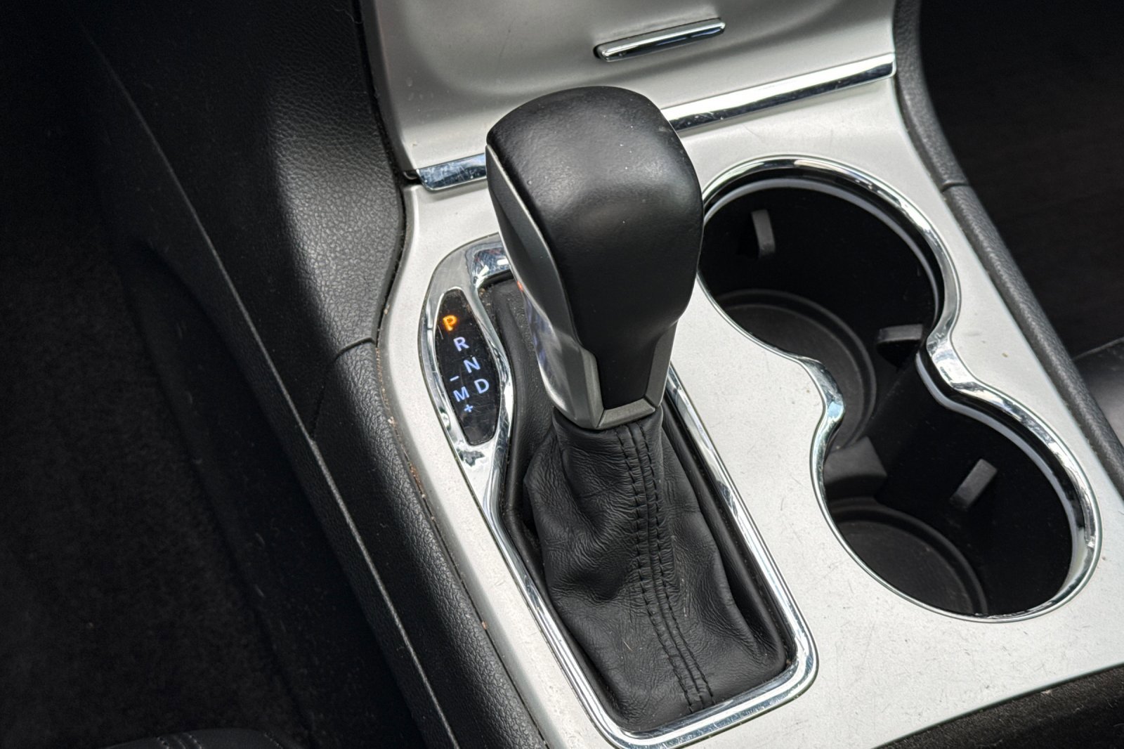 Used 2016 Jeep Grand Cherokee High Altitude RWD image 28