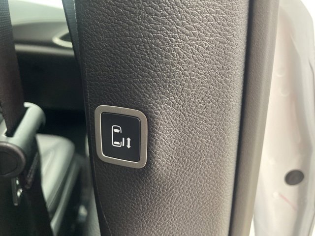 New 2026 Chrysler Pacifica Select image 37