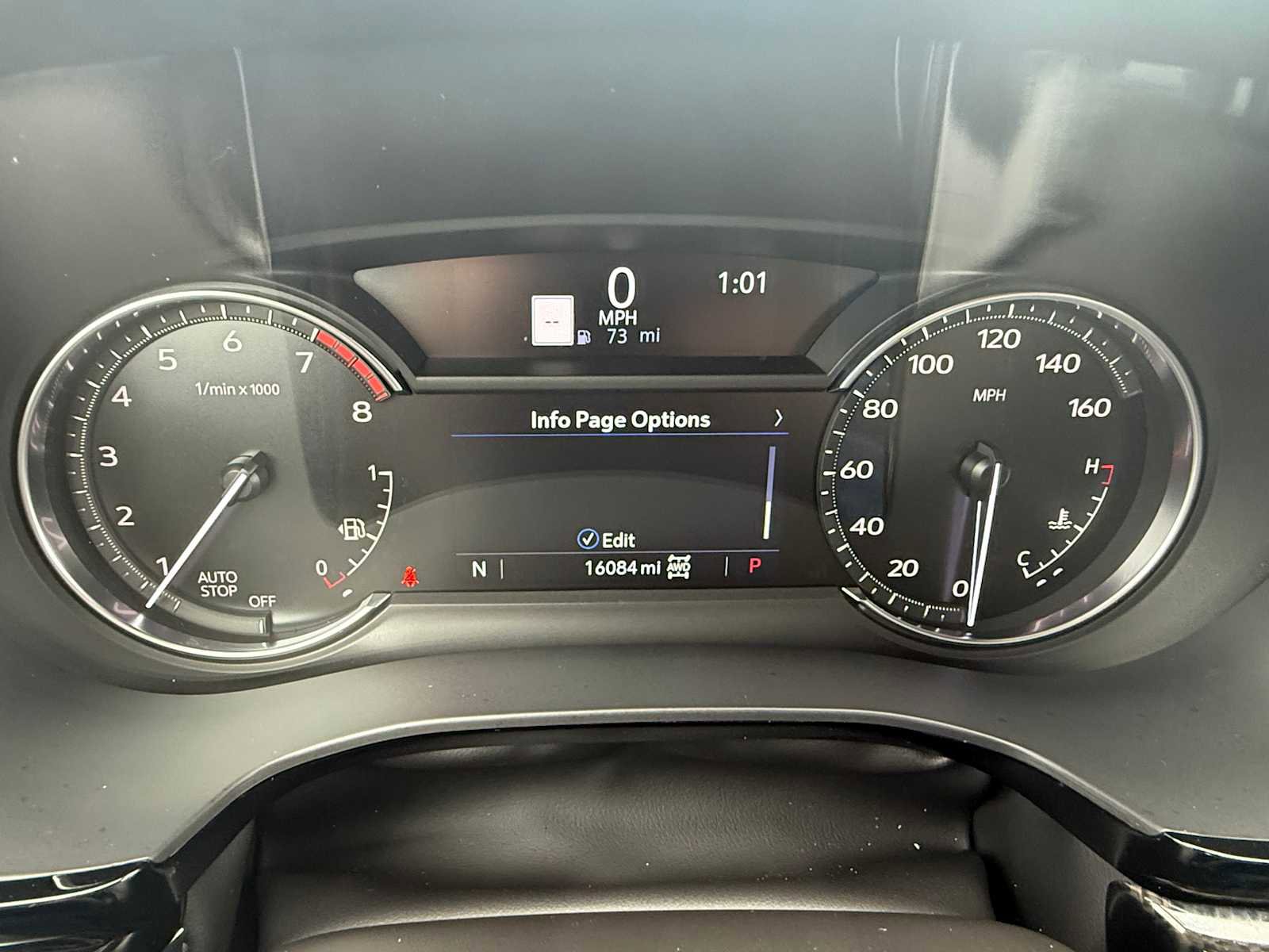 Used 2024 Cadillac XT6 Sport image 25