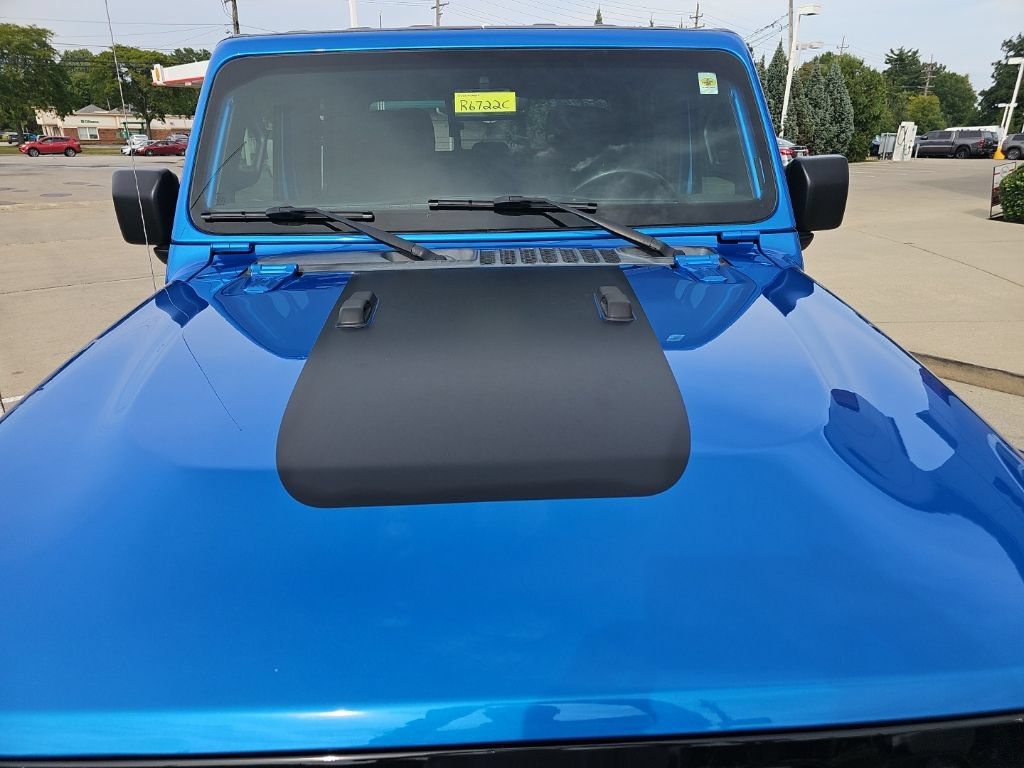 Used 2021 Jeep Gladiator Sport AWD/4WD image 7