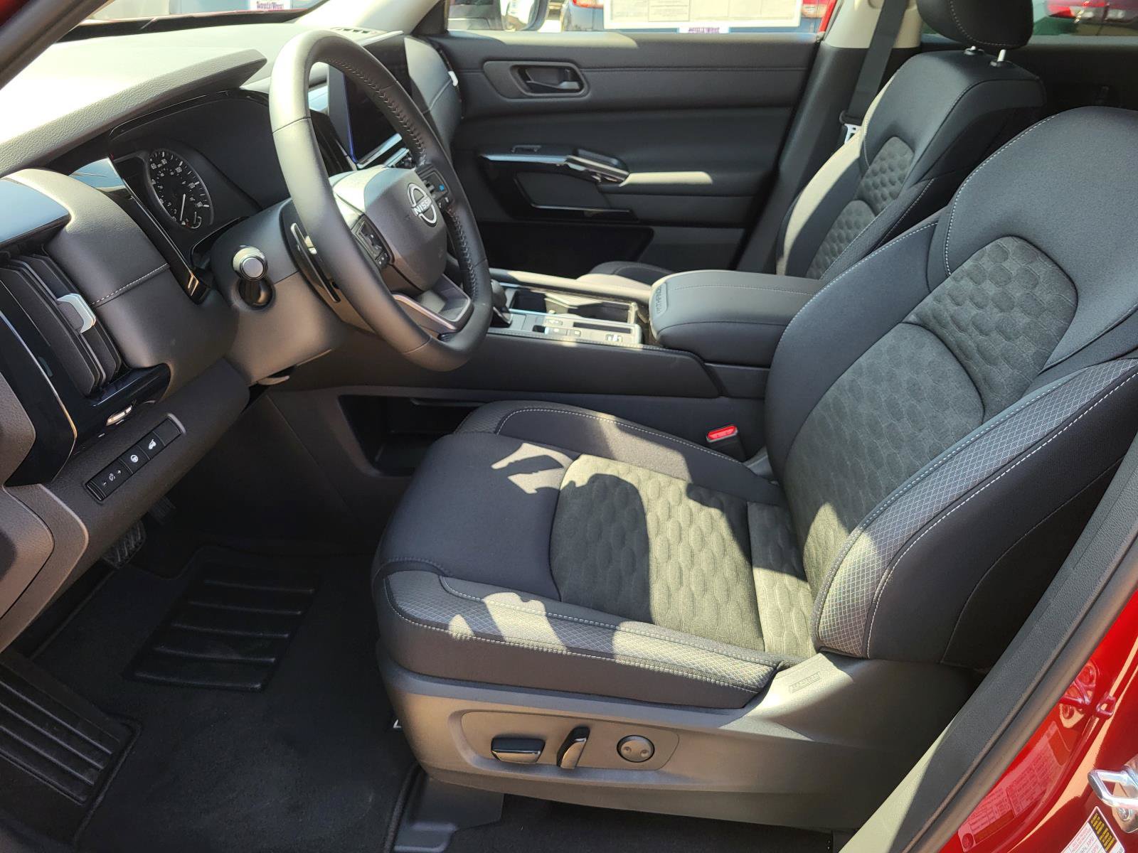 New 2026 Nissan Pathfinder SV FWD image 18