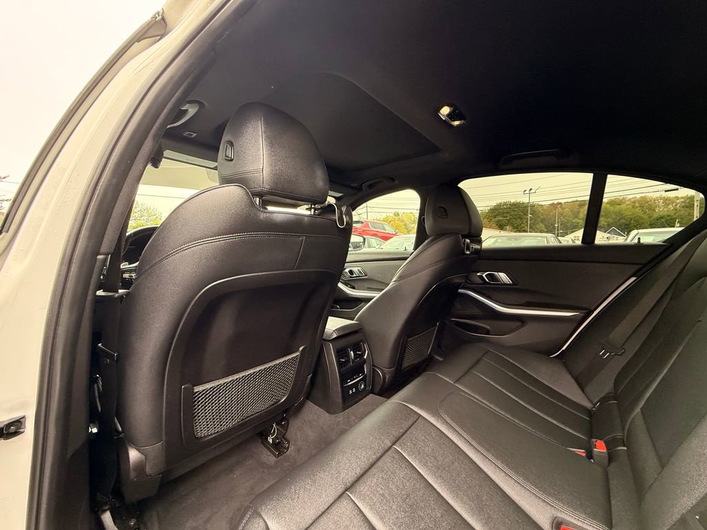 Used 2020 BMW 330i xDrive Sedan w/ Convenience Package AWD/4WD image 13