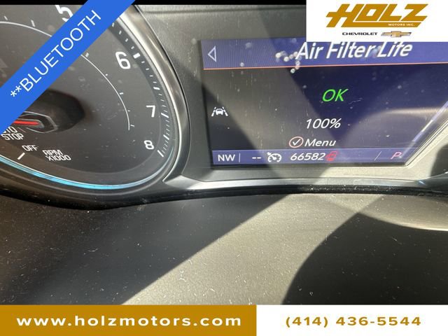 Certified 2022 Chevrolet Equinox RS w/ Infotainment Package image 4