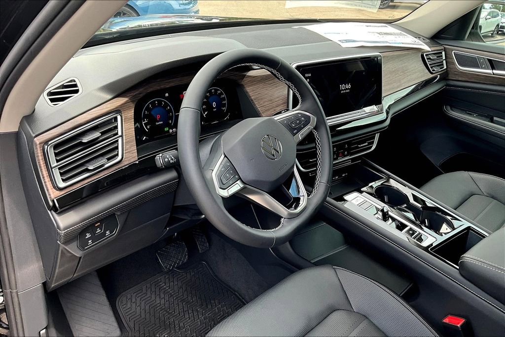New 2026 Volkswagen Atlas SEL image 14