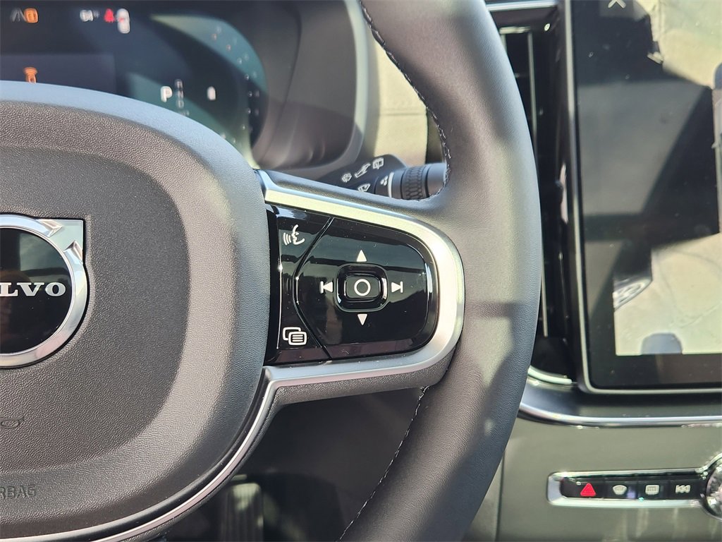 New 2026 Volvo XC90 B6 Ultra w/ Lounge Package image 10