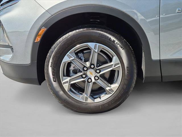 New 2026 Chevrolet Blazer LT w/ Convenience Package FWD image 10