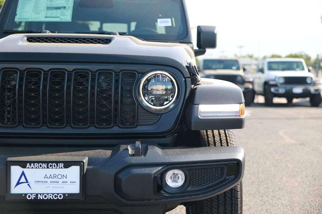 New 2026 Jeep Gladiator Sport image 5