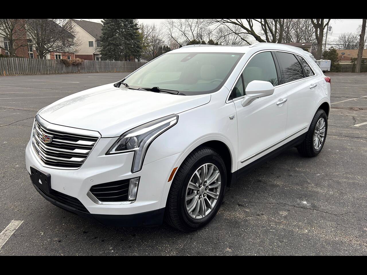 Used 2017 Cadillac XT5 Luxury w/ Driver Awareness Package image 1
