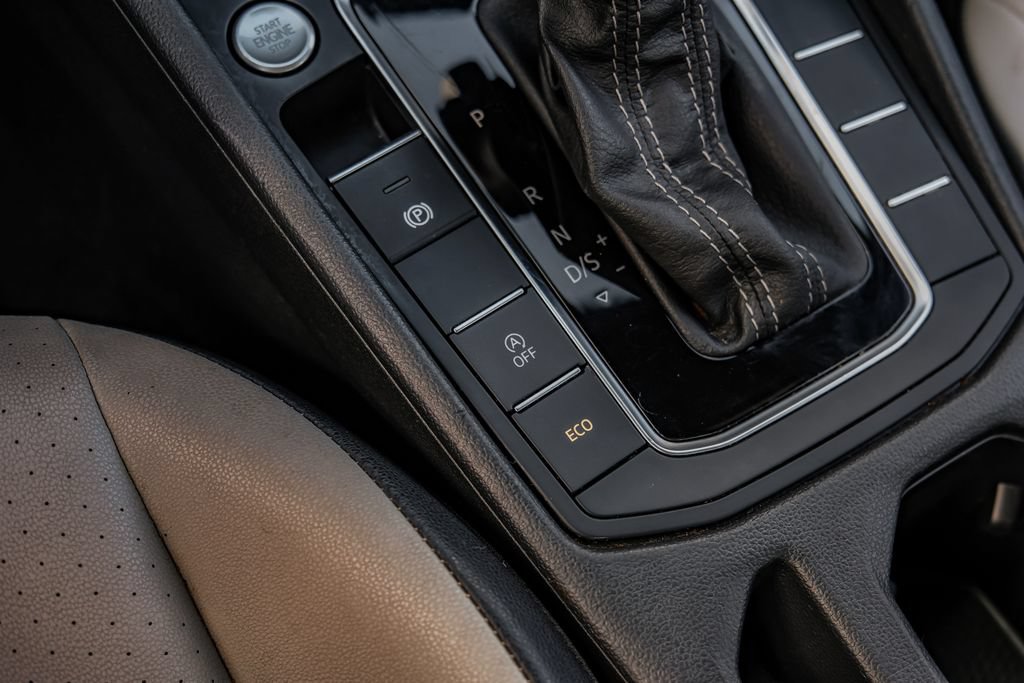 Used 2019 Volkswagen Jetta R-Line FWD image 27