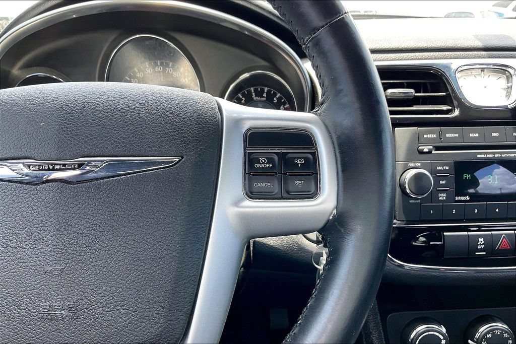 Used 2013 Chrysler 200 Touring w/ S Exterior Appearance Pkg FWD image 11