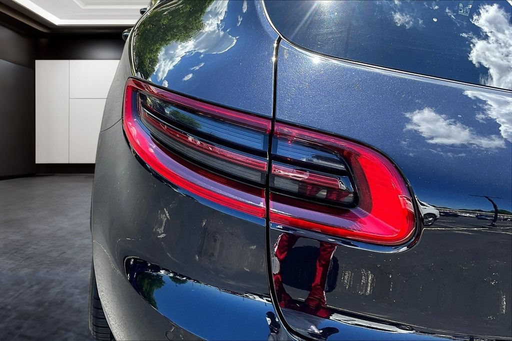 Used 2015 Porsche Macan S AWD/4WD image 23