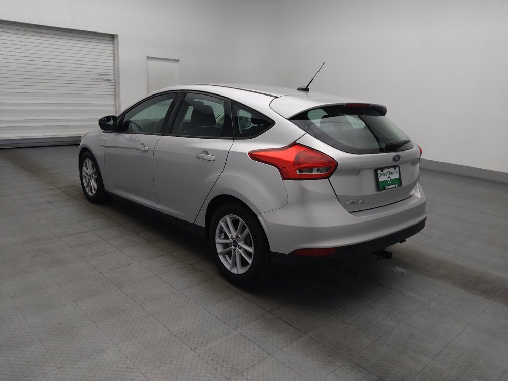 Used 2017 Ford Focus SE FWD image 3