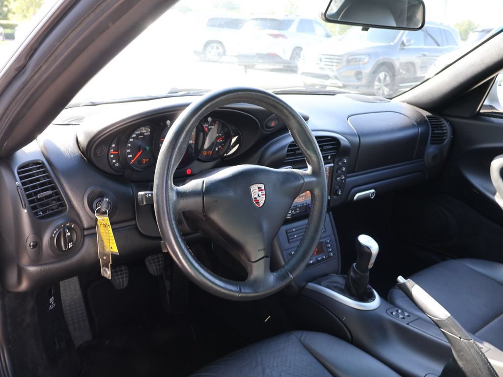 Used 2002 Porsche 911 Carrera RWD image 13