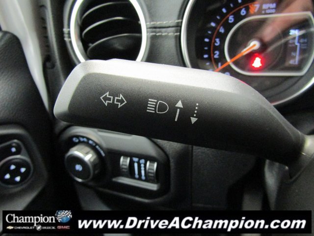 Used 2021 Jeep Wrangler Unlimited Sahara image 24