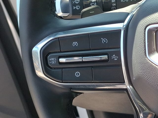 Used 2026 GMC Acadia Elevation w/ Elevation Premium Package FWD image 21