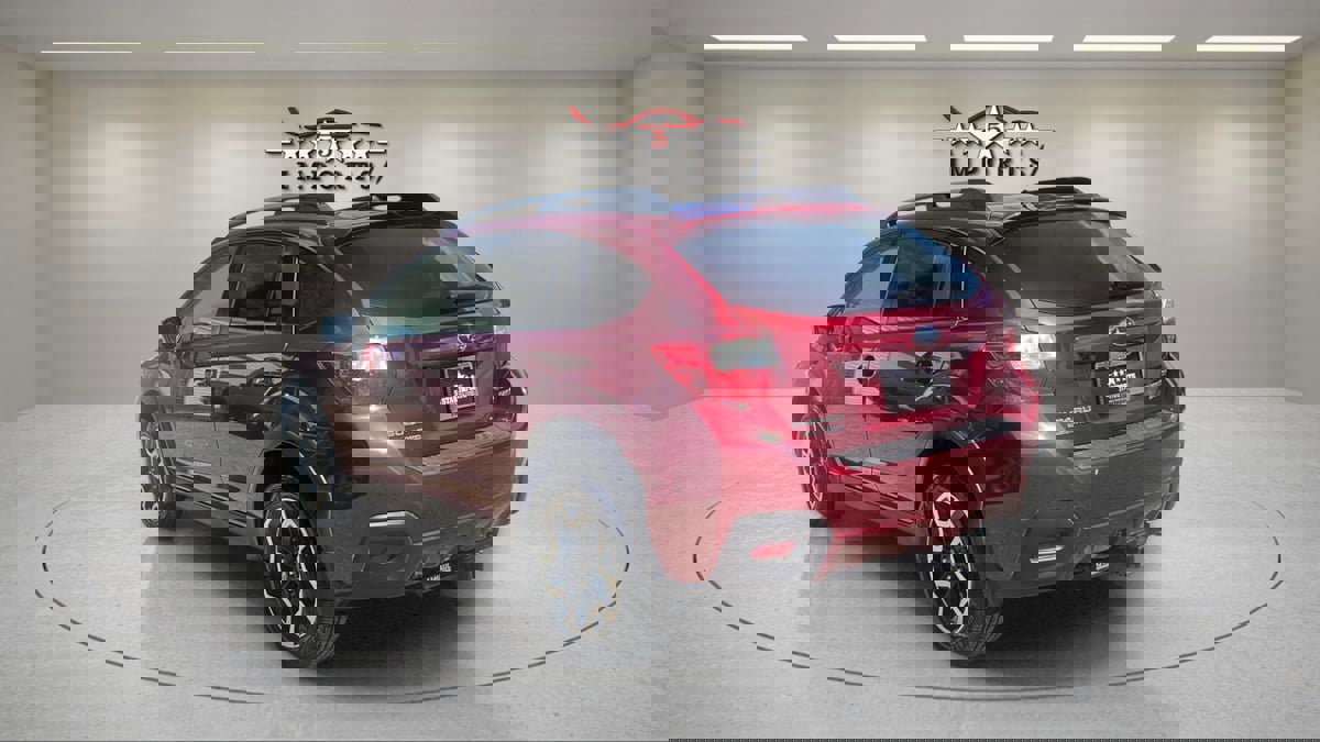 Used 2017 Subaru Crosstrek 2.0i Premium image 3