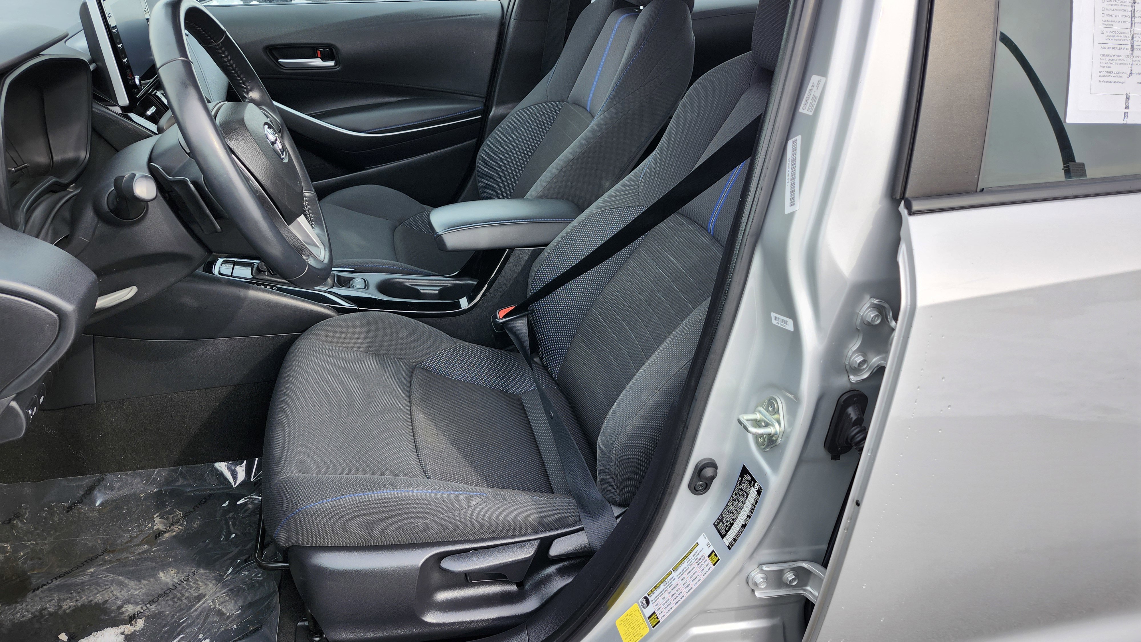 Used 2020 Toyota Corolla SE image 22