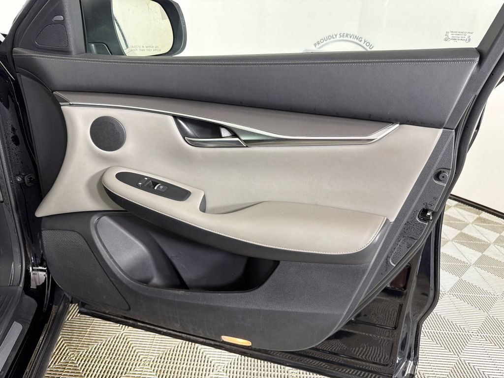 Used 2024 INFINITI QX50 Luxe image 15
