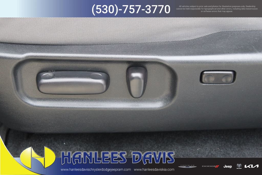 Used 2022 Toyota Tacoma SR5 image 13