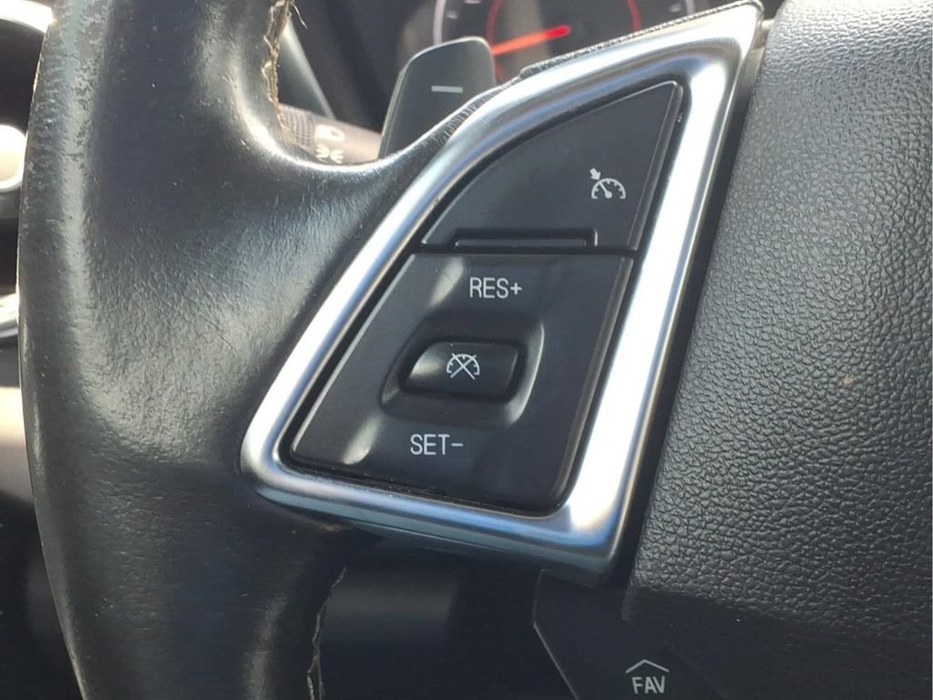 Used 2018 Chevrolet Camaro LT RWD image 20