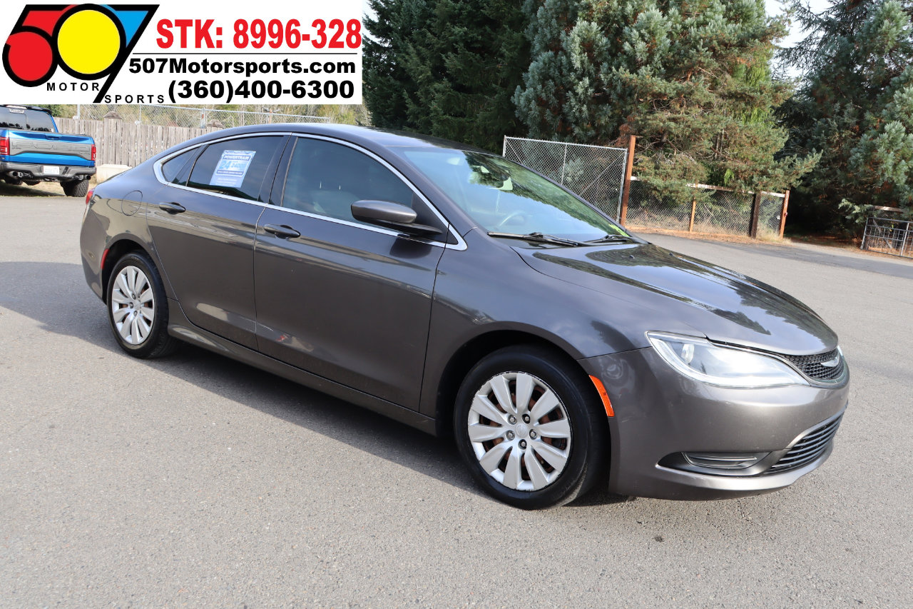 Used 2016 Chrysler 200 LX image 10