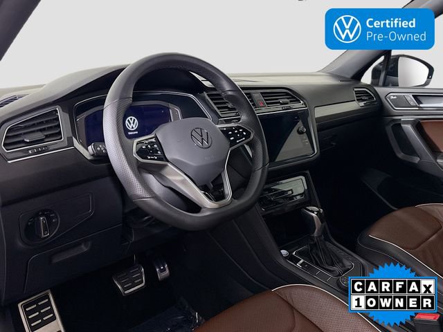 Certified 2022 Volkswagen Tiguan SEL R-Line image 9