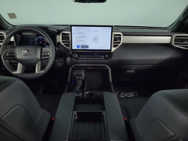 Used 2025 Toyota Tundra Limited image 25