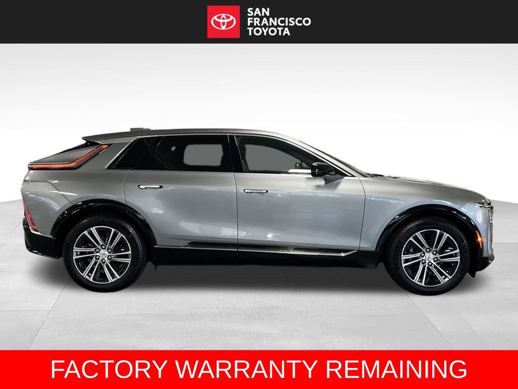 Used 2024 Cadillac Lyriq Luxury RWD image 6