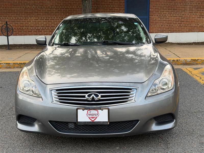 Used 2010 INFINITI G37 Convertible w/ Premium Pkg RWD image 3