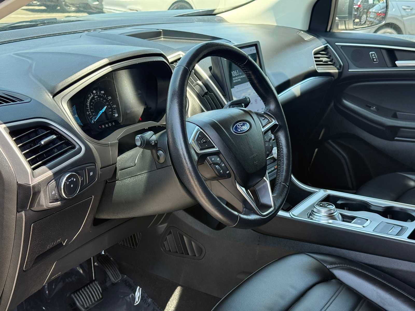 Used 2022 Ford Edge SEL image 20