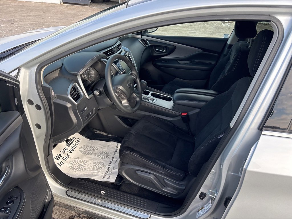 Used 2021 Nissan Murano S image 9