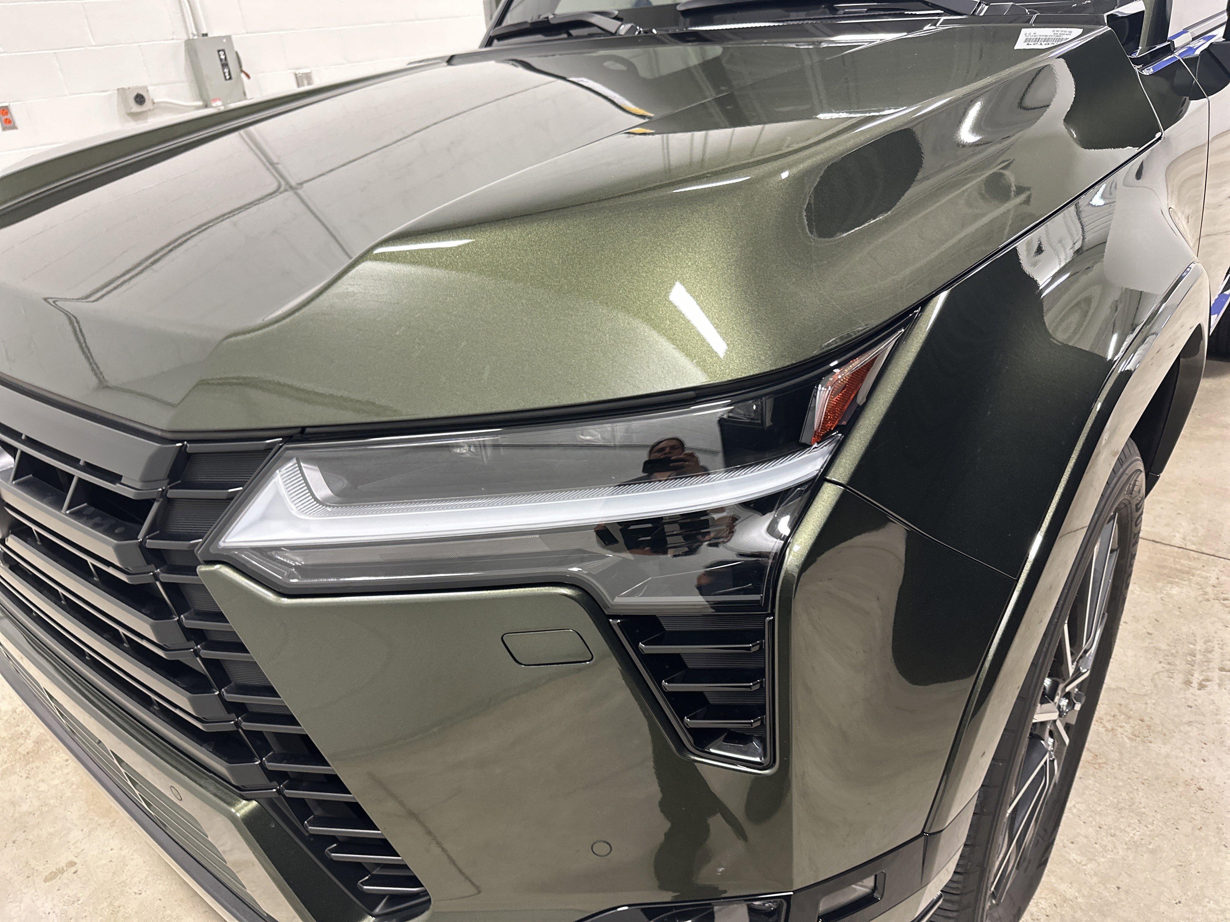 Used 2025 Lexus GX 550 w/ Accessory Package (2T) AWD/4WD image 6