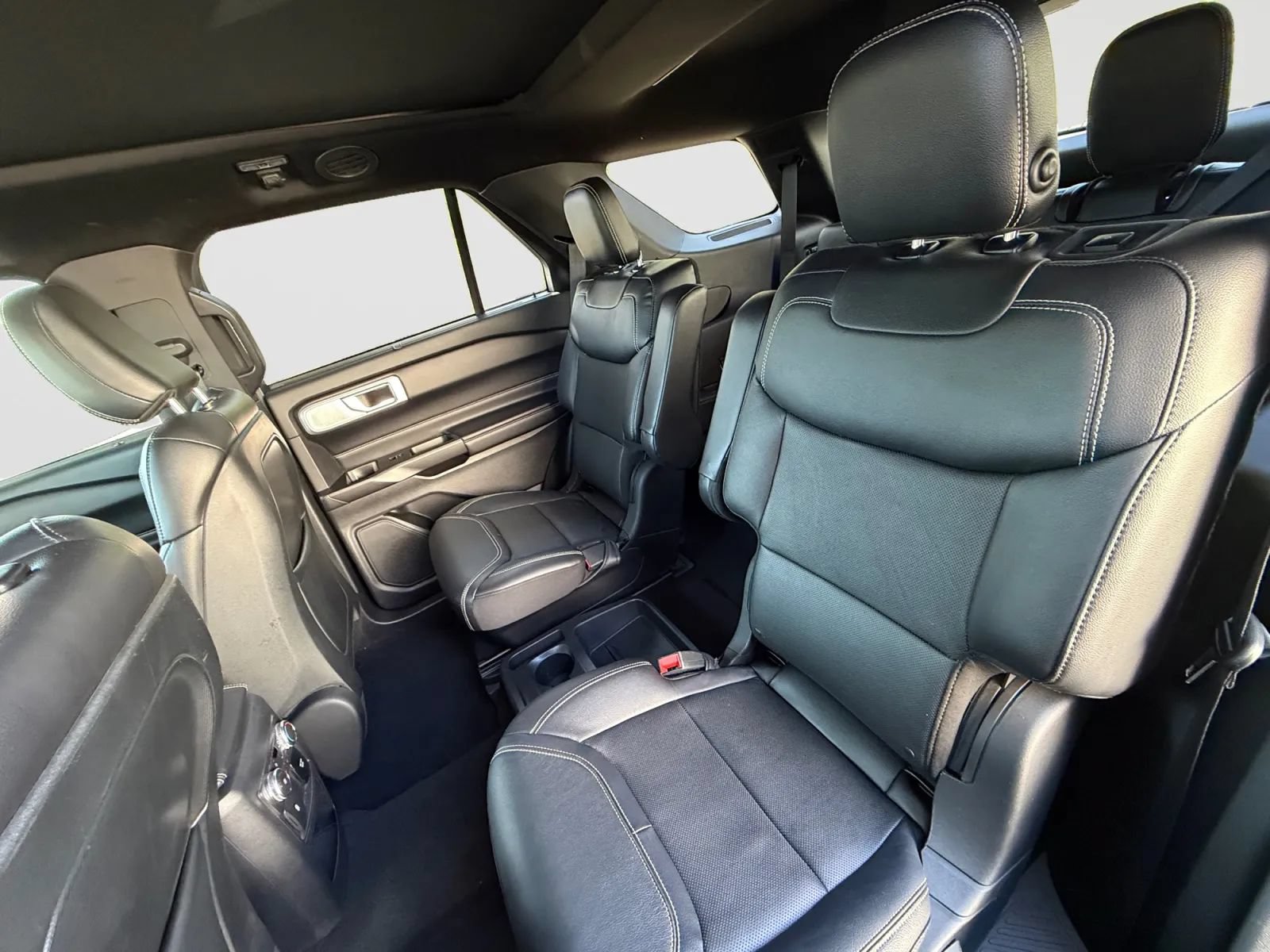Used 2020 Ford Explorer ST w/ ST Street Pack AWD/4WD image 13
