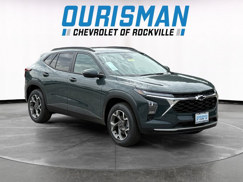 New 2026 Chevrolet Trax LT w/ Driver Confidence Package