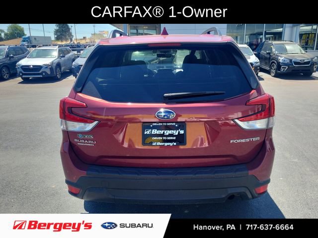 Used 2019 Subaru Forester Premium AWD/4WD image 3