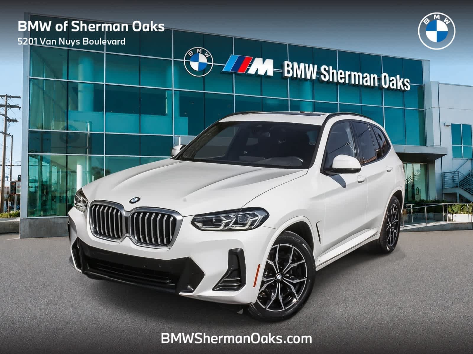 Used 2024 BMW X3 sDrive30i w/ Premium Package RWD image 1