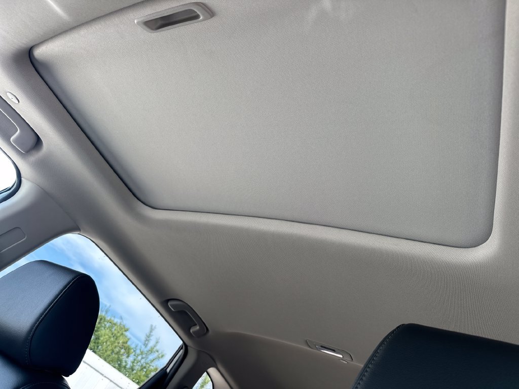 Used 2025 Honda CR-V EX-L image 46