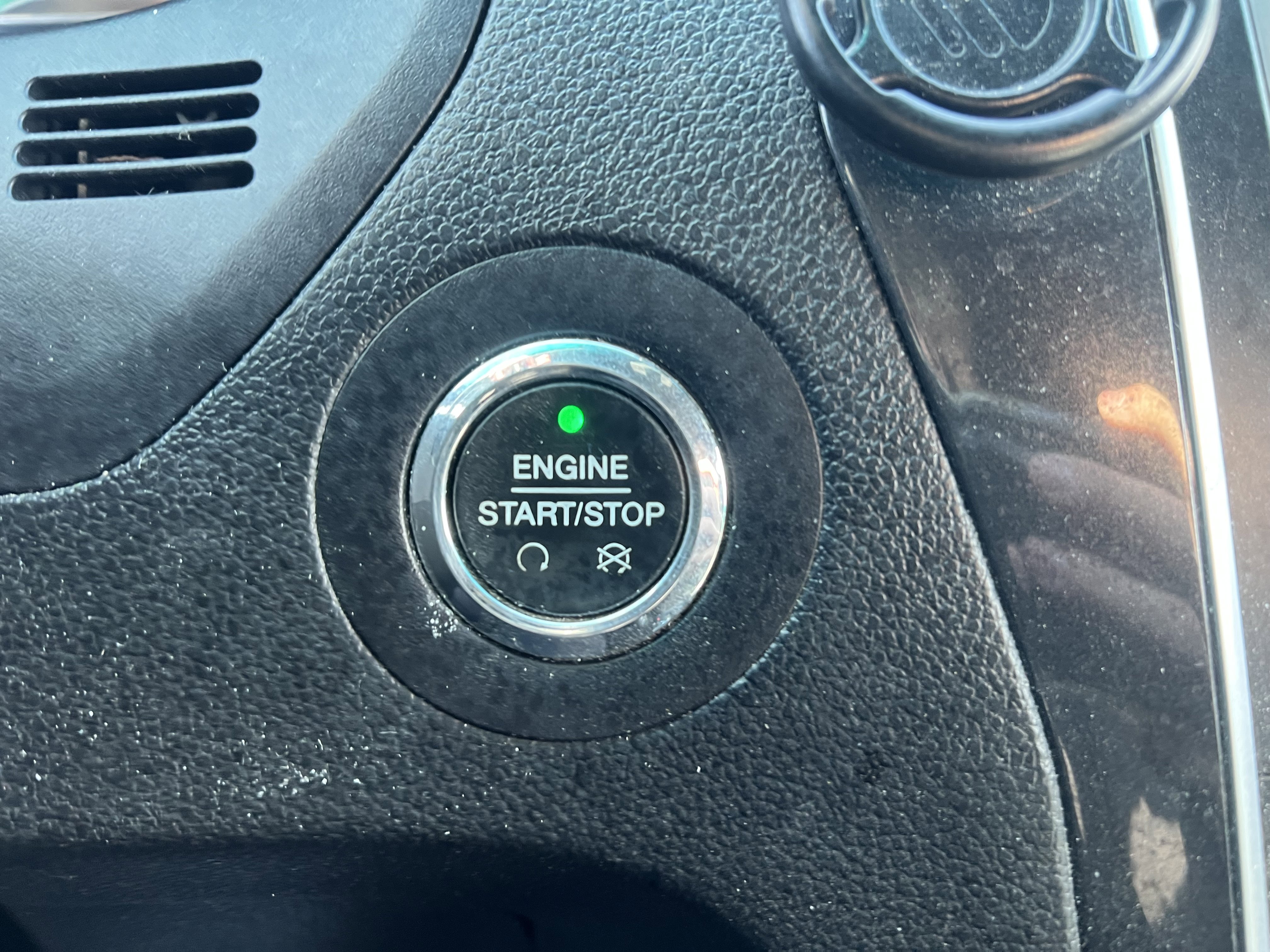 Used 2016 Ford Explorer Limited image 25